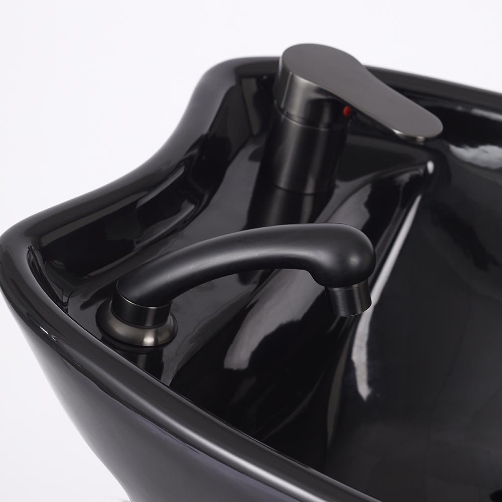 10151.01 Matte Black Taps_004