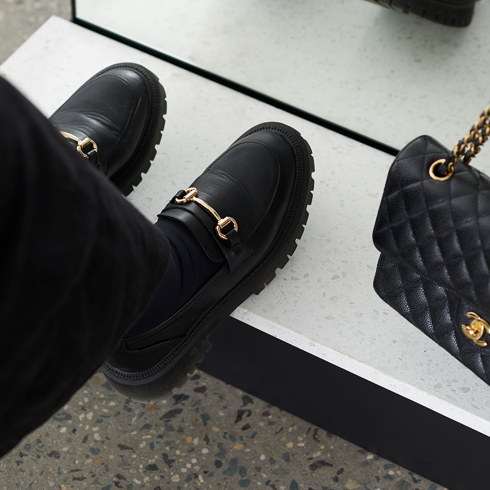 8187 Grande Blanco Salon Mirror_015